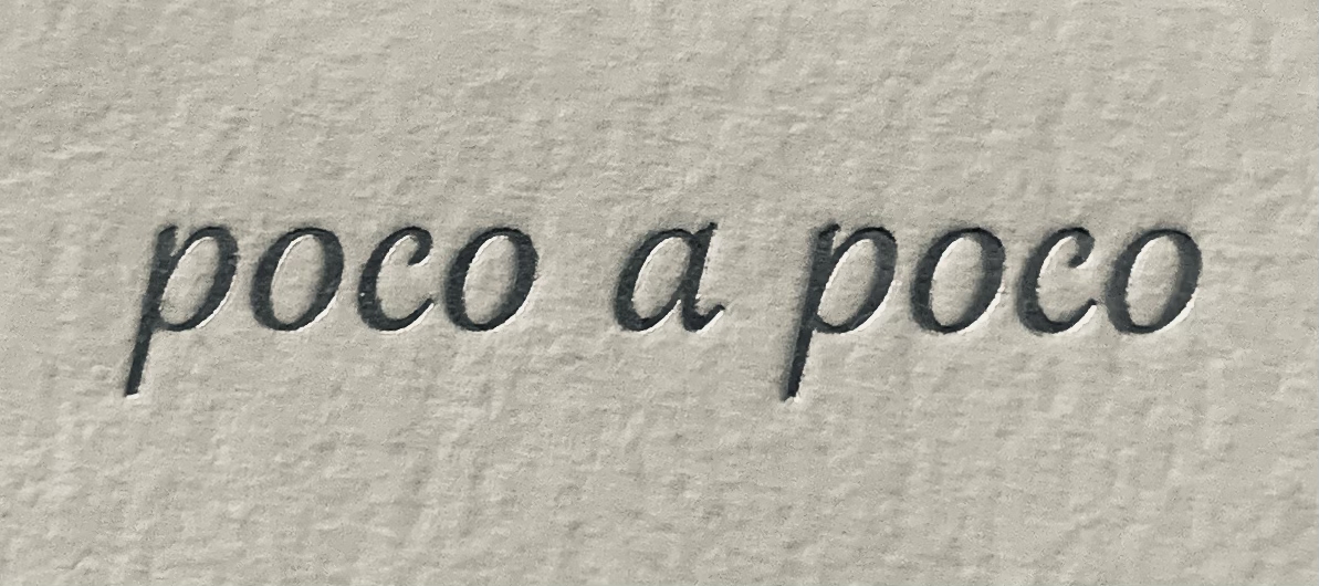 poco a poco